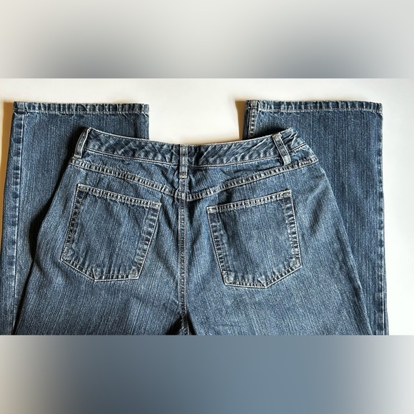 Liz Claiborne women’s size 8L medium wash jeans‎ - Picture 10 of 12